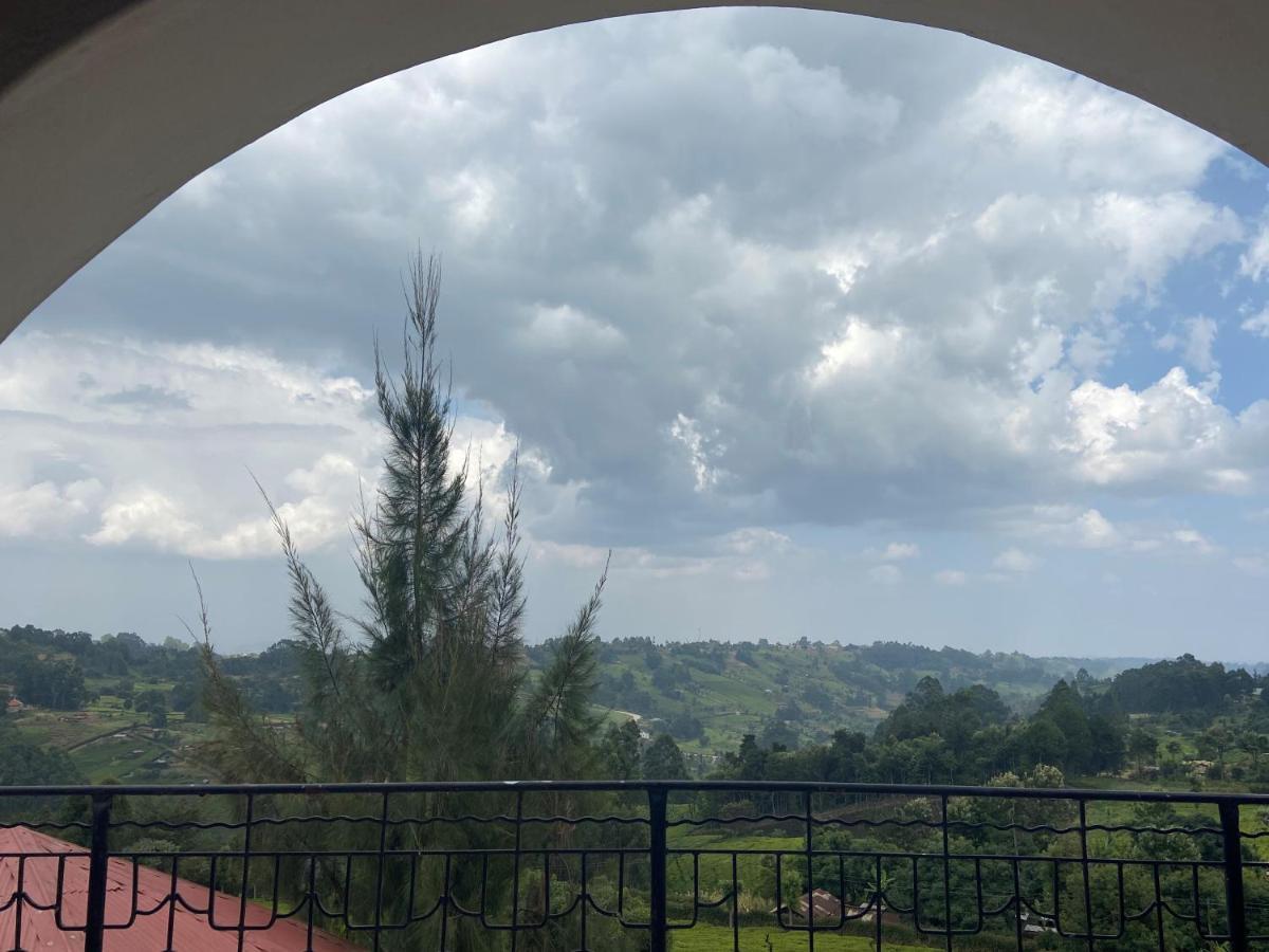 Ranges View Lodge Staycation Kiamuturi Buitenkant foto